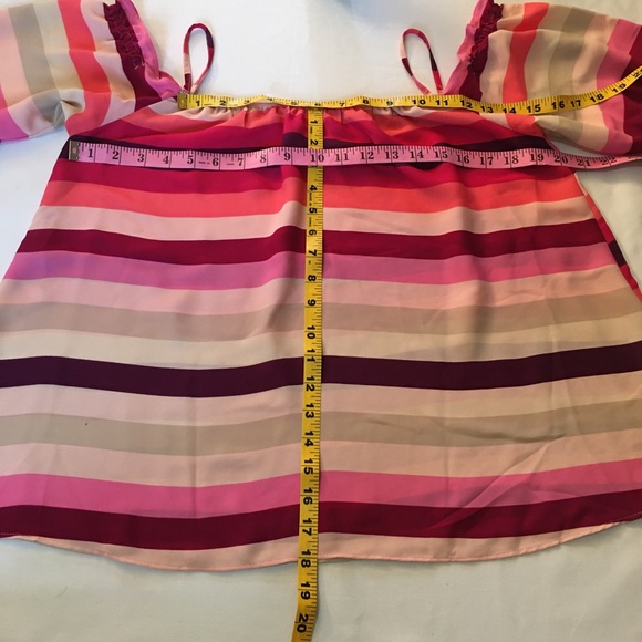 New York & Company Cold Shoulder Top - Picture 8 of 12